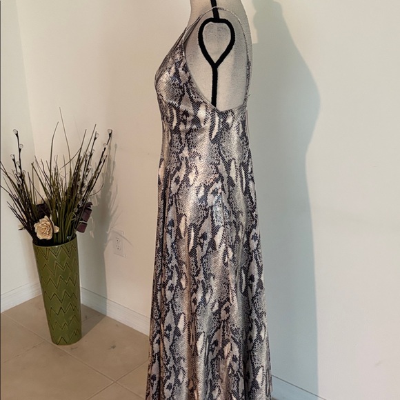 NWT $98 small Jennifer Lopez vinyl maxi dress 1166 - Picture 5 of 10